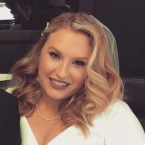 Meet your Posher, Stephanie